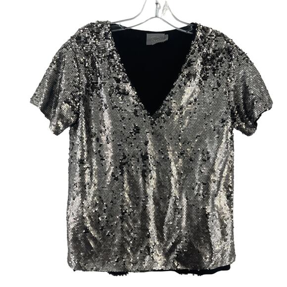 Vanessa Virginia Women XS Silver Sequin V-Neck Short Sleeve Poly Blouse - Picture 1 of 3